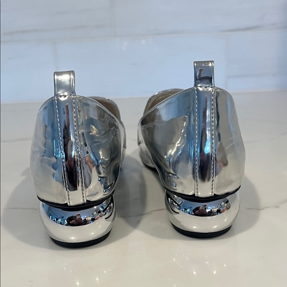 Jeffrey Campbell Viona Crystal Embellished Silver Pointed Toe Loafers size 7.5 - Picture 6 of 13